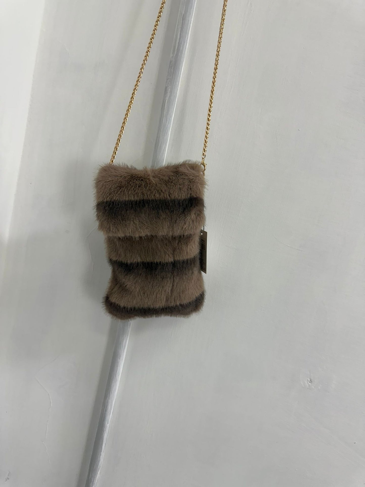 POCHETTE PELUCHE